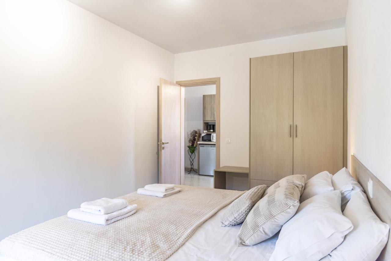 Olive Grove Lejlighedshotel Kávos Eksteriør billede