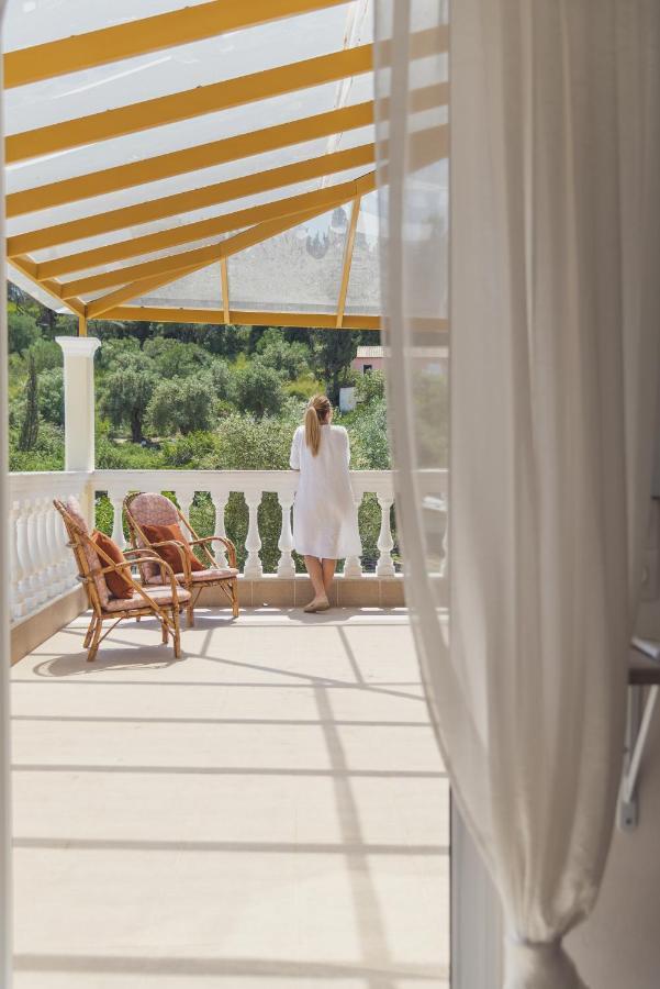 Olive Grove Lejlighedshotel Kávos Eksteriør billede